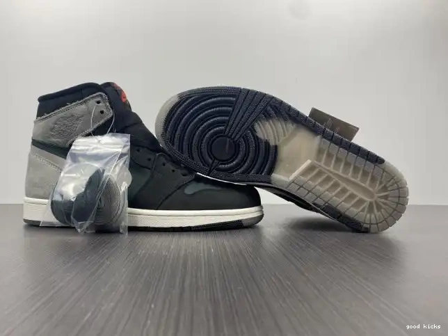 Rep Retro Particle Black 1 DB2889-001 High Element Gore-Tex Grey Jordan 0408